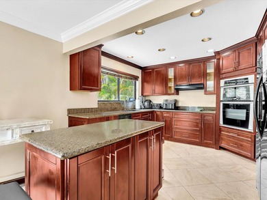 Welcome to this well-appointed three-bedroom - photo 19