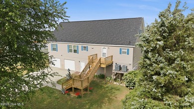 Spacious 4 bedroom waterfront home located on Bay Lake that - photo 5