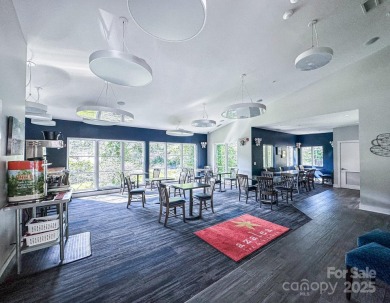 2bed/2bath second home or investment condo in the heart of the