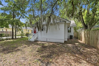 2110 Tennessee Avenue - A Piece of Savannah History. Step back - photo 29