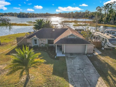 (private lake, pond, coastal) Home Sale Pending in Deltona Florida