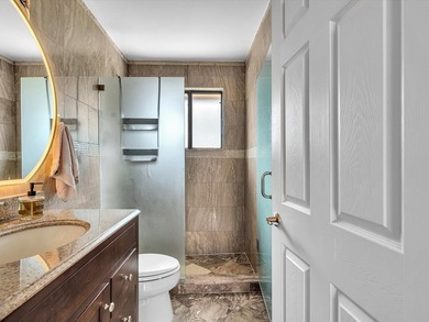 Welcome to this well-appointed three-bedroom - photo 32