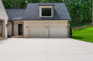 MOVE-IN-READY NEW CONSTRUCTION HOME ON 1.34 ACRES by 74 Luxury - photo 4
