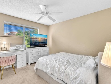 Welcome to this well-appointed three-bedroom - photo 40