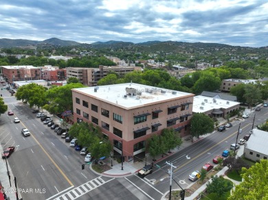 Luxury condo in the heart of downtown Prescott, just one block