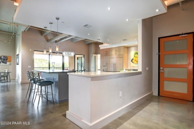 Luxury condo in the heart of downtown Prescott, just one block