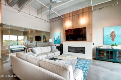 Luxury condo in the heart of downtown Prescott, just one block