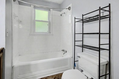 Welcome to 321 Park Street, Georgetown, SC, which is a charming - photo 18