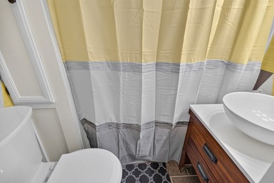 Welcome to your own little slice of simple, beautiful living at - photo 8