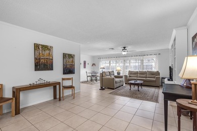 Welcome to this beautifully maintained two-bedroom, two-bathroom - photo 13