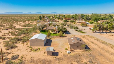 2746 sf remodeled home with 3 bdrm/3 baths, 2 master suites