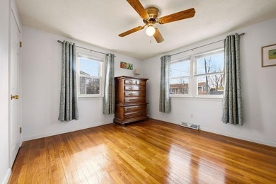 WARWICK, RI -- A classic New England Cape in sought after - photo 16