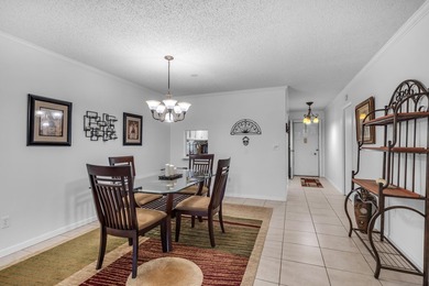 Welcome to this beautifully maintained two-bedroom, two-bathroom - photo 19