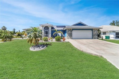 Port Charlotte Waterway Area Home For Sale in Punta Gorda Florida