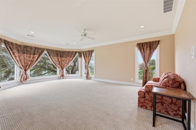 BACK ON THE MARKET, BUYERS FINANCING FELL THROUGH. Spectacular - photo 21