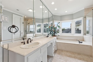 BACK ON THE MARKET, BUYERS FINANCING FELL THROUGH. Spectacular - photo 23