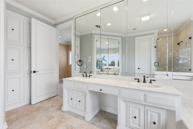BACK ON THE MARKET, BUYERS FINANCING FELL THROUGH. Spectacular - photo 24