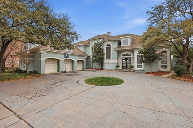 BACK ON THE MARKET, BUYERS FINANCING FELL THROUGH. Spectacular - photo 38
