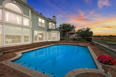BACK ON THE MARKET, BUYERS FINANCING FELL THROUGH. Spectacular - photo 39