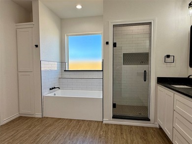 Agent Owner. Discover this beautiful new-build located in the - photo 8