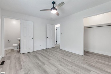 Move in ready and just minutes from Lake Hartwell! This - photo 13