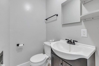 Move in ready and just minutes from Lake Hartwell! This - photo 14