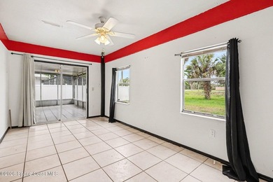 Nice 3 bedroom 2 bath 2 car garage with a bonus room & a Large - photo 18