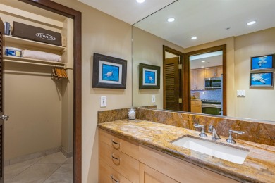 Experience the joy of Maui living in this exquisitely remodeled - photo 19