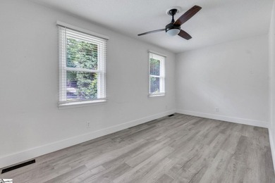 Move in ready and just minutes from Lake Hartwell! This - photo 20