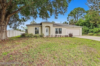 Nice 3 bedroom 2 bath 2 car garage with a bonus room & a Large - photo 26