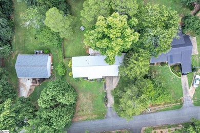 Move in ready and just minutes from Lake Hartwell! This - photo 30