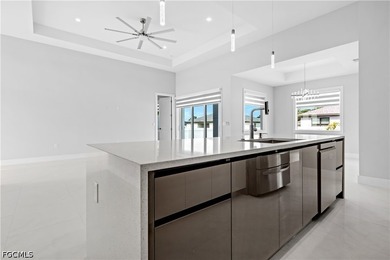 Private Outdoor Oasis Featuring a Heated Pool. Enjoy your own - photo 35