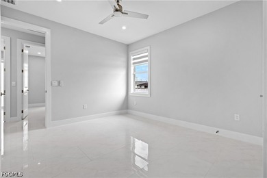 Private Outdoor Oasis Featuring a Heated Pool. Enjoy your own - photo 42