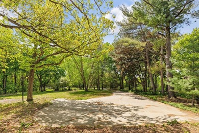A rare and remarkable chance to craft your dream home on a - photo 4