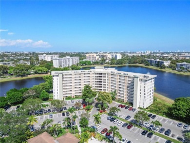 (private lake, pond, creek) Condo For Sale in Pompano Beach Florida