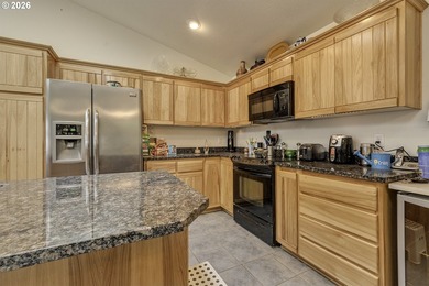This inviting 3-bedroom, 2-bath home features an open-concept - photo 12