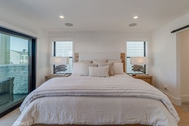 Step into the ultimate Corona del Mar lifestyle at 603 Acacia, a - photo 19