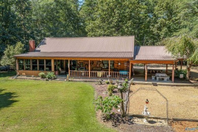 Lake Home For Sale in Centre, Alabama