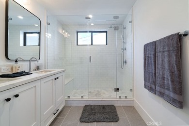 Step into the ultimate Corona del Mar lifestyle at 603 Acacia, a - photo 22