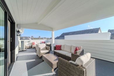 Step into the ultimate Corona del Mar lifestyle at 603 Acacia, a - photo 28