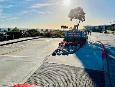 Step into the ultimate Corona del Mar lifestyle at 603 Acacia, a - photo 32