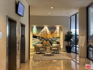 Spacious 1 bedroom, 1 bath condo with fabulous harbor view. This - photo 33