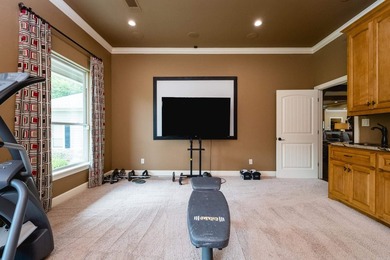 Exceptional custom home on 2+ acres near Pinnacle Mountain State - photo 34