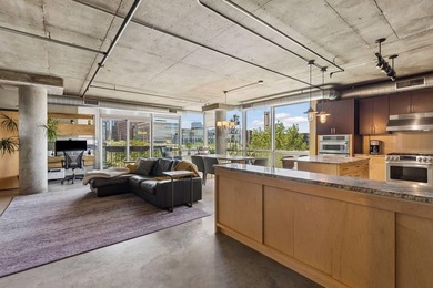 Absolutely stunning west-facing corner unit with expansive - photo 4