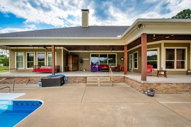 Exceptional custom home on 2+ acres near Pinnacle Mountain State - photo 38