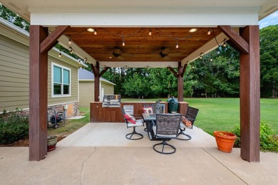 Exceptional custom home on 2+ acres near Pinnacle Mountain State - photo 40