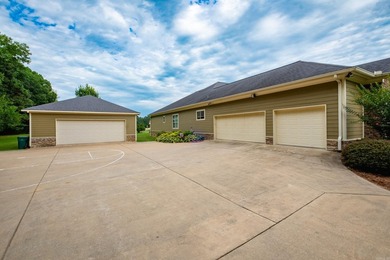 Exceptional custom home on 2+ acres near Pinnacle Mountain State - photo 45