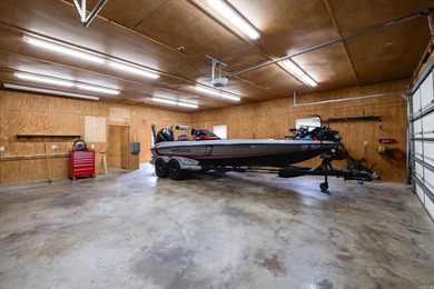 Exceptional custom home on 2+ acres near Pinnacle Mountain State - photo 46