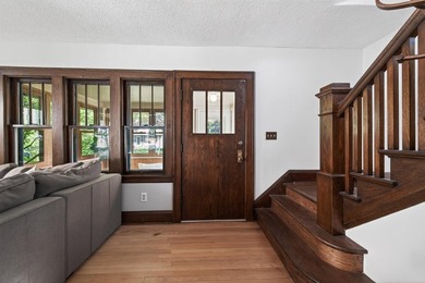 Located on a quiet, tree lined street, close to downtown St Paul - photo 5