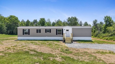 Welcome to easy, worry-free living in this brand-new 2-bedroom - photo 3